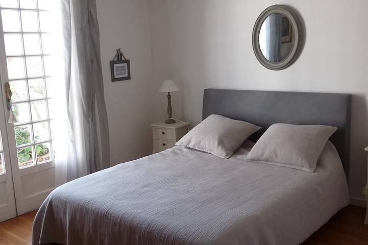 Ferienhaus für 7 Personen, mit Terrasse und Garten in La Rochelle - 4