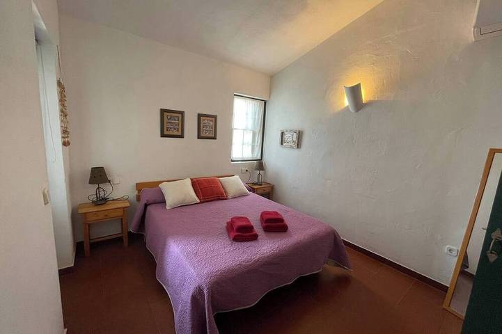 Gîte pour 4 personnes, avec jardin ainsi que balcon et piscine à Fornells - 2