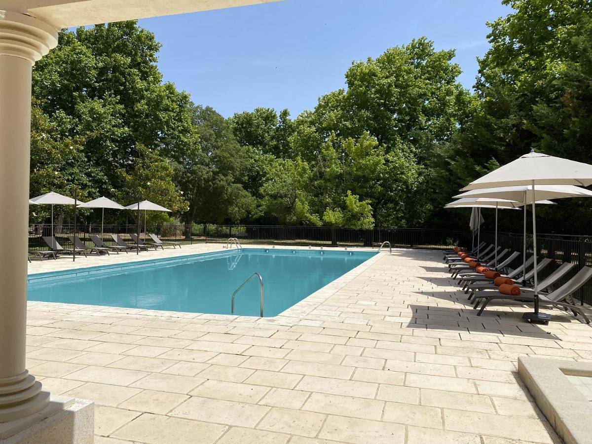 Double Room in Aurons, Région d'Aix-en-Provence