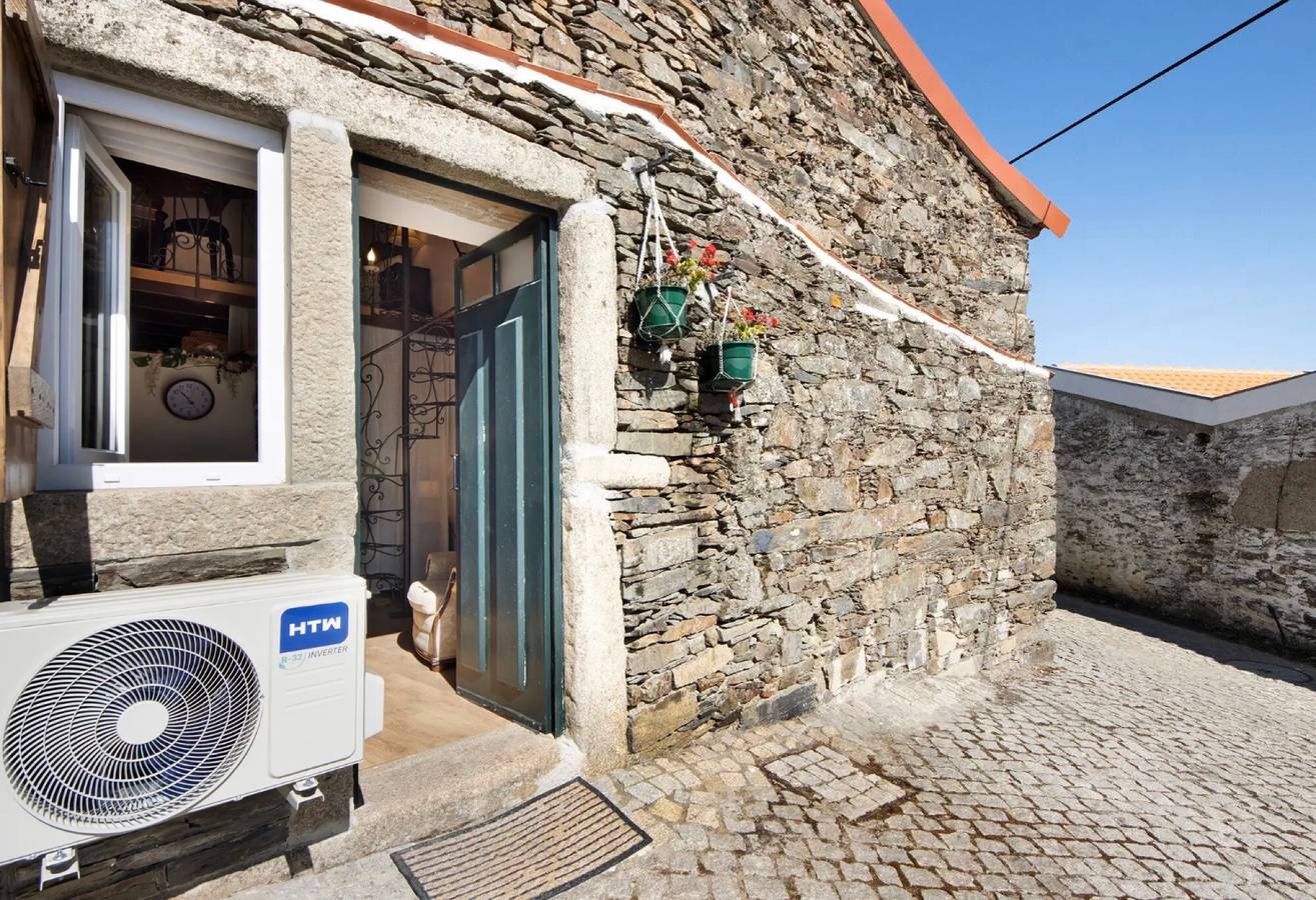Holiday Rental for 4 People in Provesende, Gouvães do Douro e São Cristóvão do Douro, Vila Real District