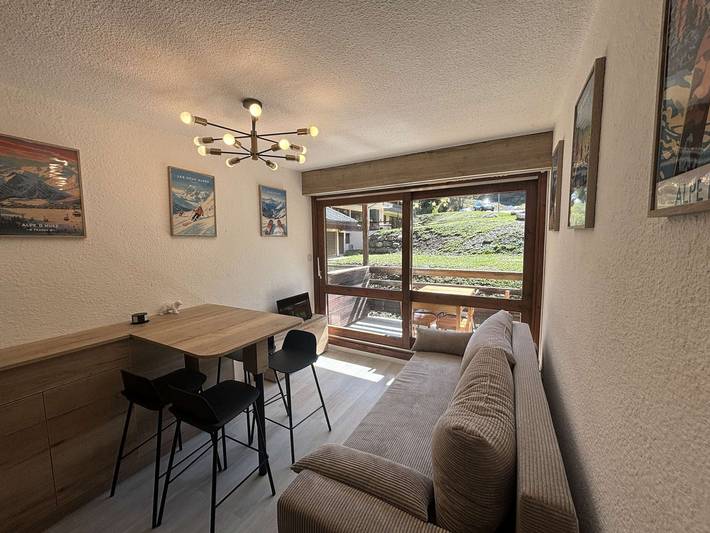 Apartamento entero, Estudio renovado 4 pers a pie de pistas en Auris en Oisans in Auris, Parque Nacional de los Ecrins