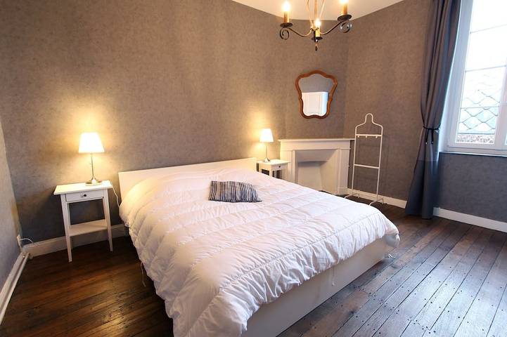 Location de vacances pour 10 personnes, avec jardin à Fumay - 3