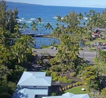 Holiday Home for 16 People in Hilo, Island of Hawaii, Photo 3