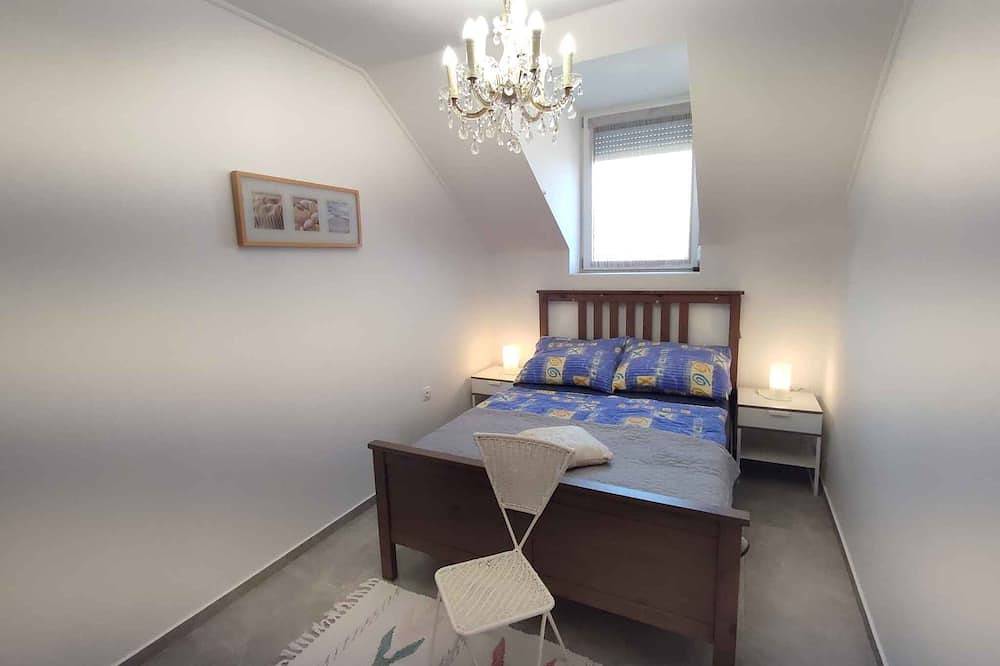 Appartement entier, Appartement de vacances avec climatisation et un beau panorama in Fonyód, Rive sud du lac Balaton