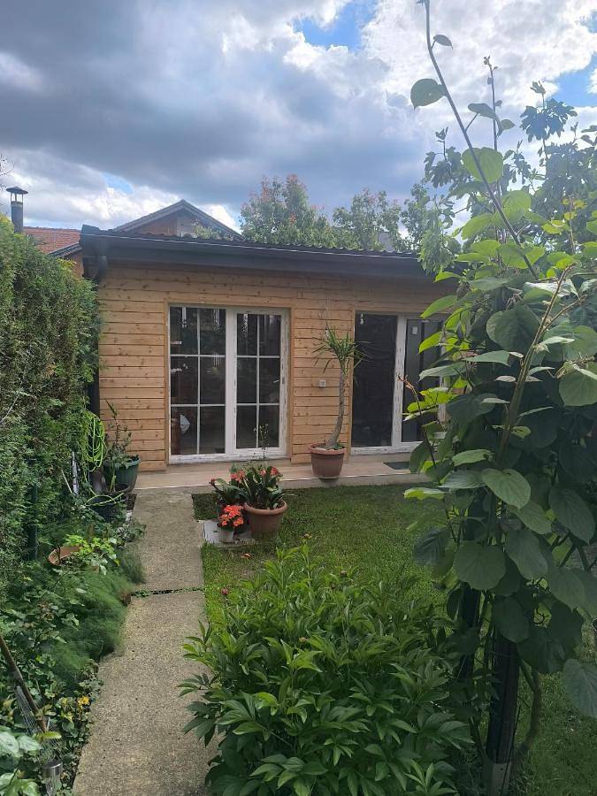 Chambre d’hôte pour 3 personnes, avec Terrasse et Jardin à Zagreb - 2