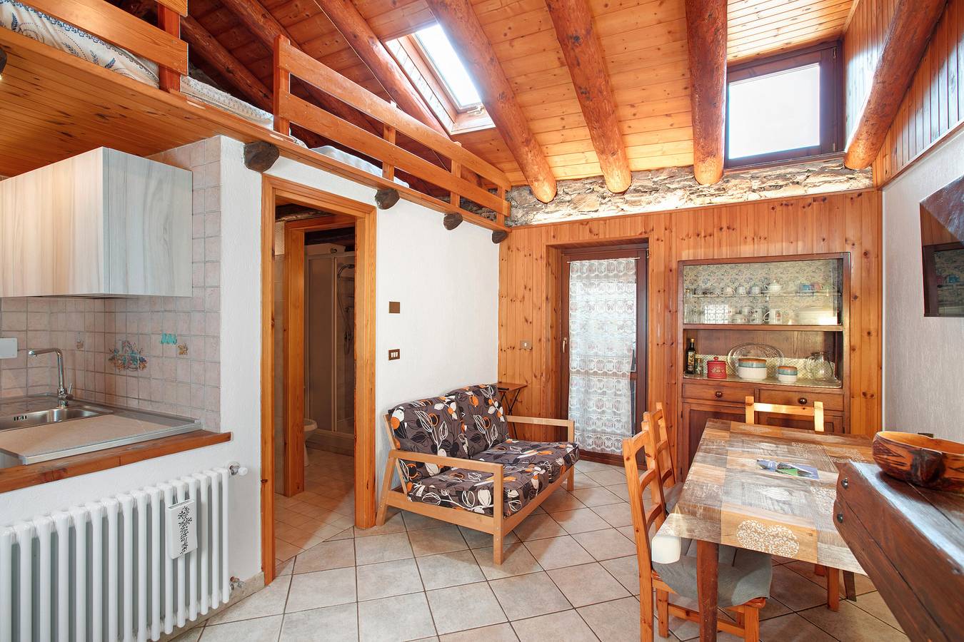 Apartment 'Tillier Valtournenche' mit Bergblick, Balkon und Wlan in Breuil-Cervinia, Valtournenche