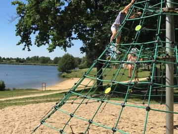 Mobil home pour 4 personnes, animaux acceptés à Le Boupère