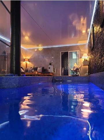 Chambre d’hôte pour 2 personnes, avec piscine à Rodez