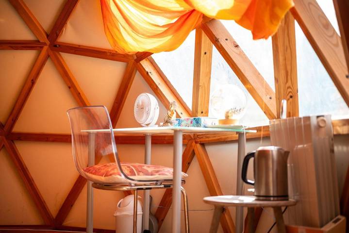 Gîte pour 2 personnes, avec jardin et vue ainsi que terrasse et sauna à Rennes-les-Bains - 4