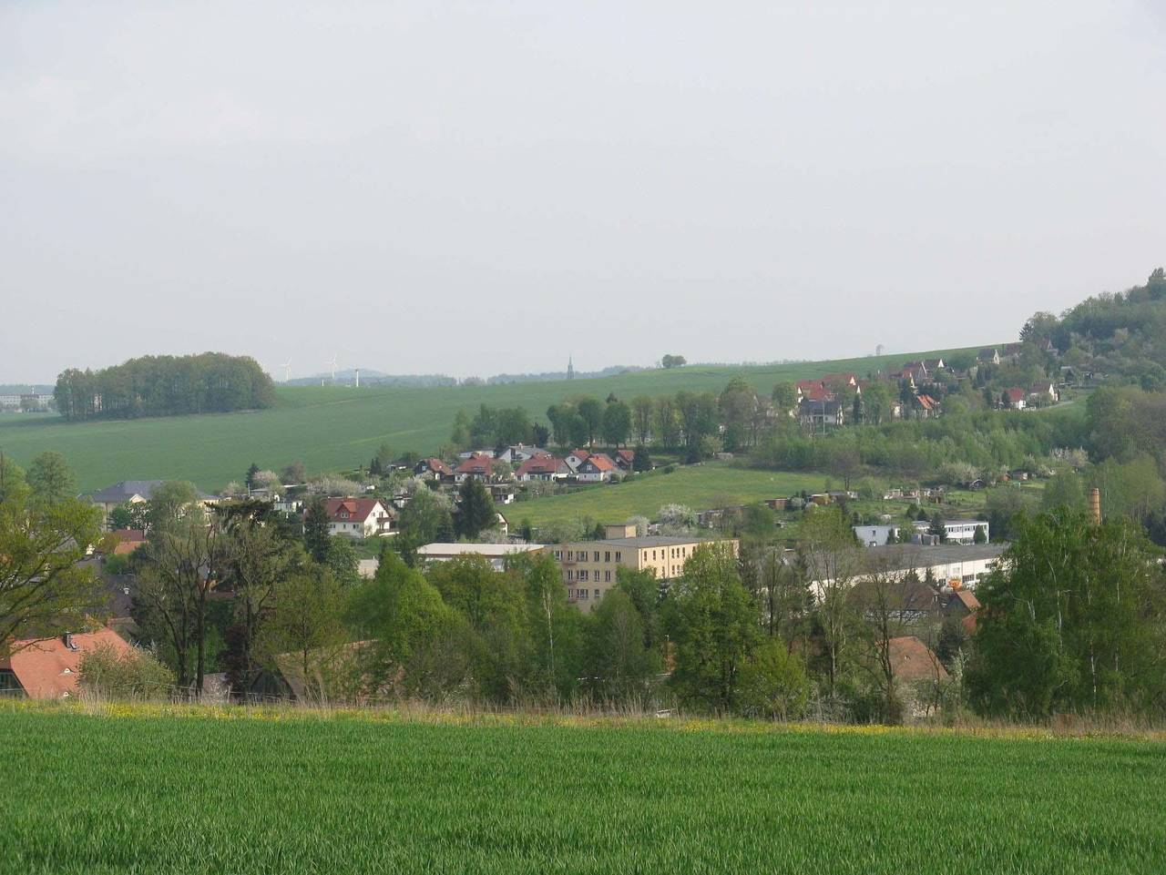 Ganze Ferienwohnung, Ferienwohnung Ebersbach - Ferienwohnung mit Balkon in Ebersbach-Neugersdorf, Oberlausitz-Niederschlesien
