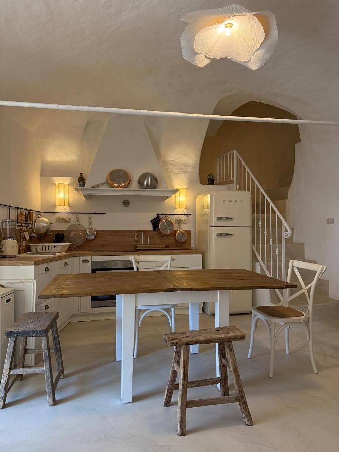 Location de vacances pour 10 personnes, avec vue et balcon à Rocchetta Nervina - 4