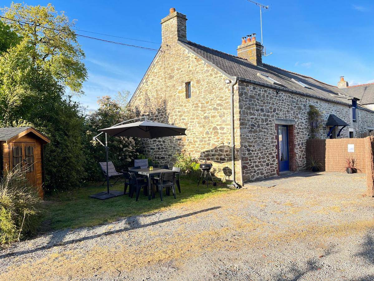 One-Bedroom House in Pleucadeuc, Région de Vannes