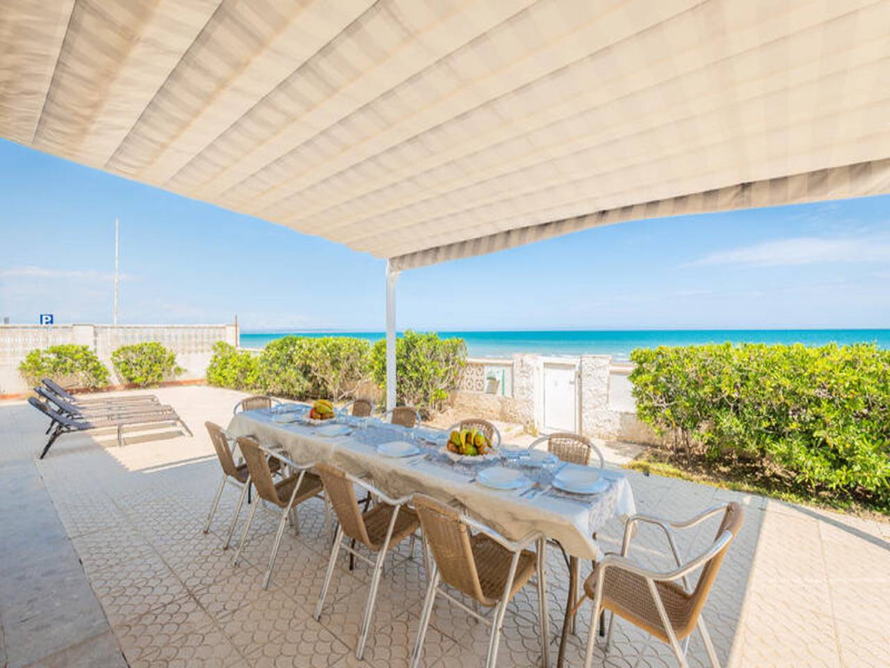 Apartamento entero, Villa en Guardamar con Acceso Playa in Playa Moncayo, Guardamar del Segura