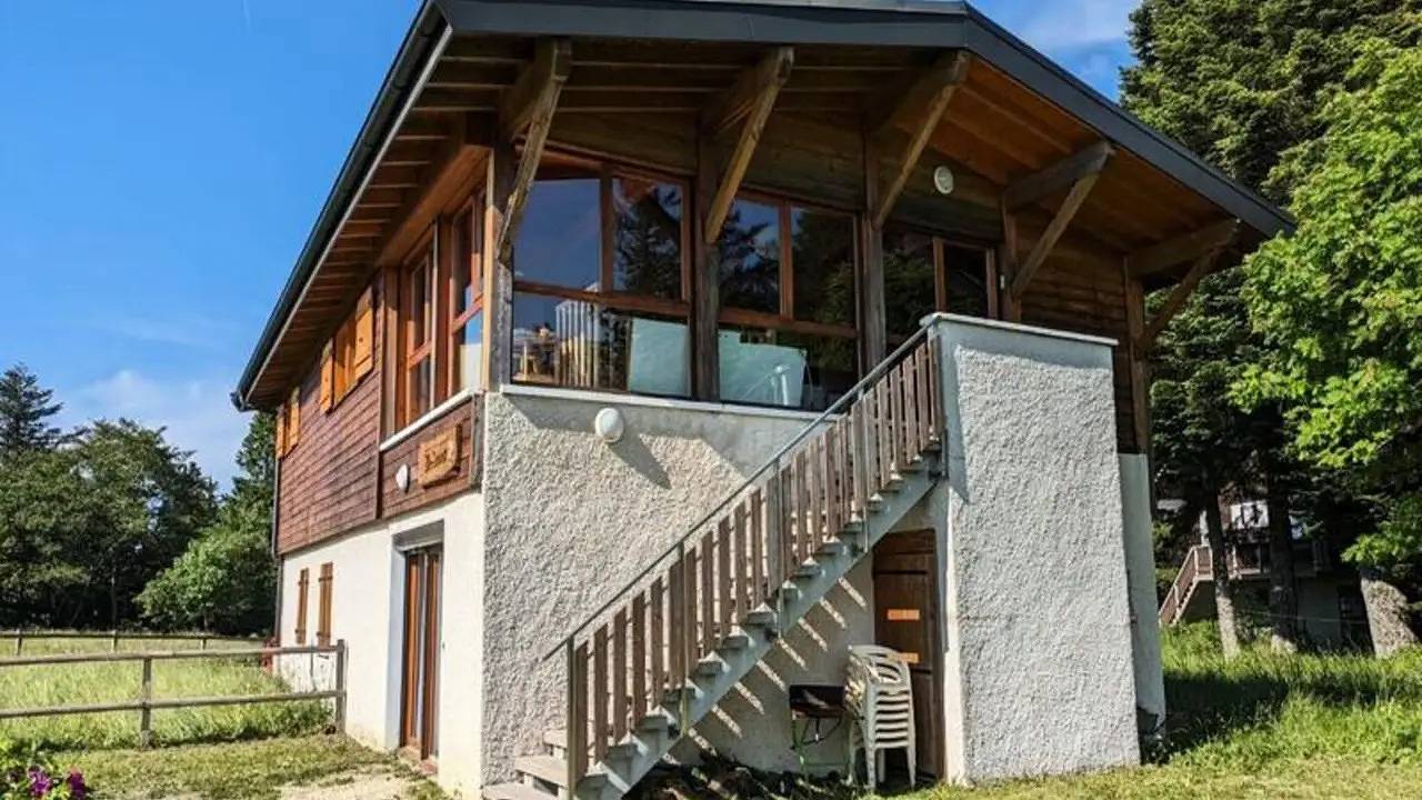 Entire holiday apartment, Ferienwohnung für 10 Personen in Le Revard in Le Revard, Pugny-Chatenod
