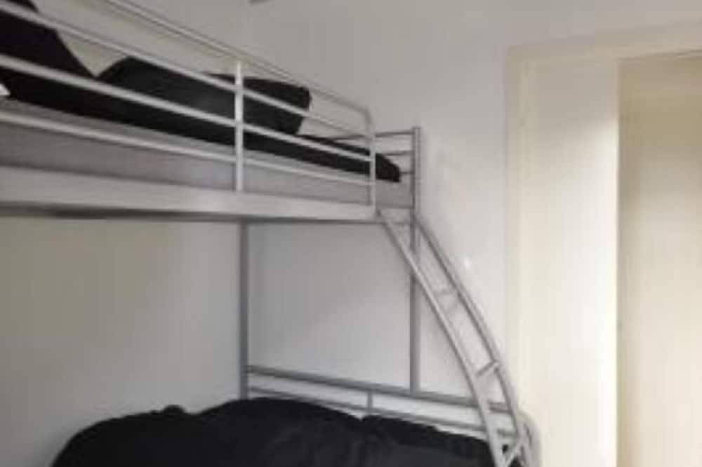 Cottage in beautiful and dramatic landscape in Ørsta