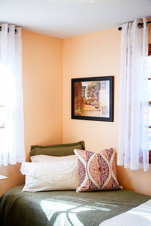 Peaceful Hillside Haven in Knoxville, Knox County (TN)