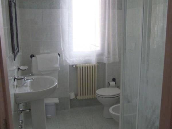 Chambre d’hôte pour 3 personnes, avec jardin à Sirmione - 4