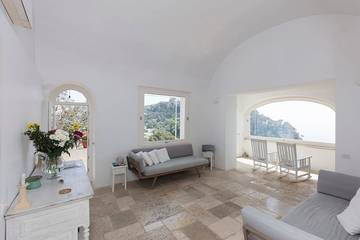 Ferienhaus für 8 Personen, mit Balkon und Garten, mit Haustier in Capri