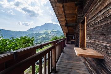Gîte pour 13 personnes, avec jardin et sauna, adapté aux familles dans Col des Aravis