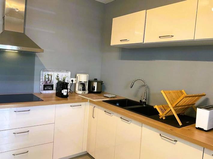 Gîte pour 5 personnes, avec jardin dans Sainte-Clotilde - 4