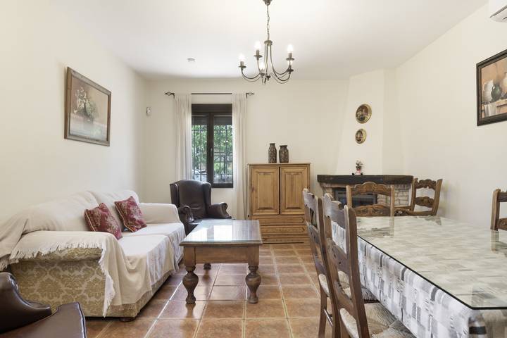 Chalet para 8 personas, con jardín en Sierra de Cádiz - 4