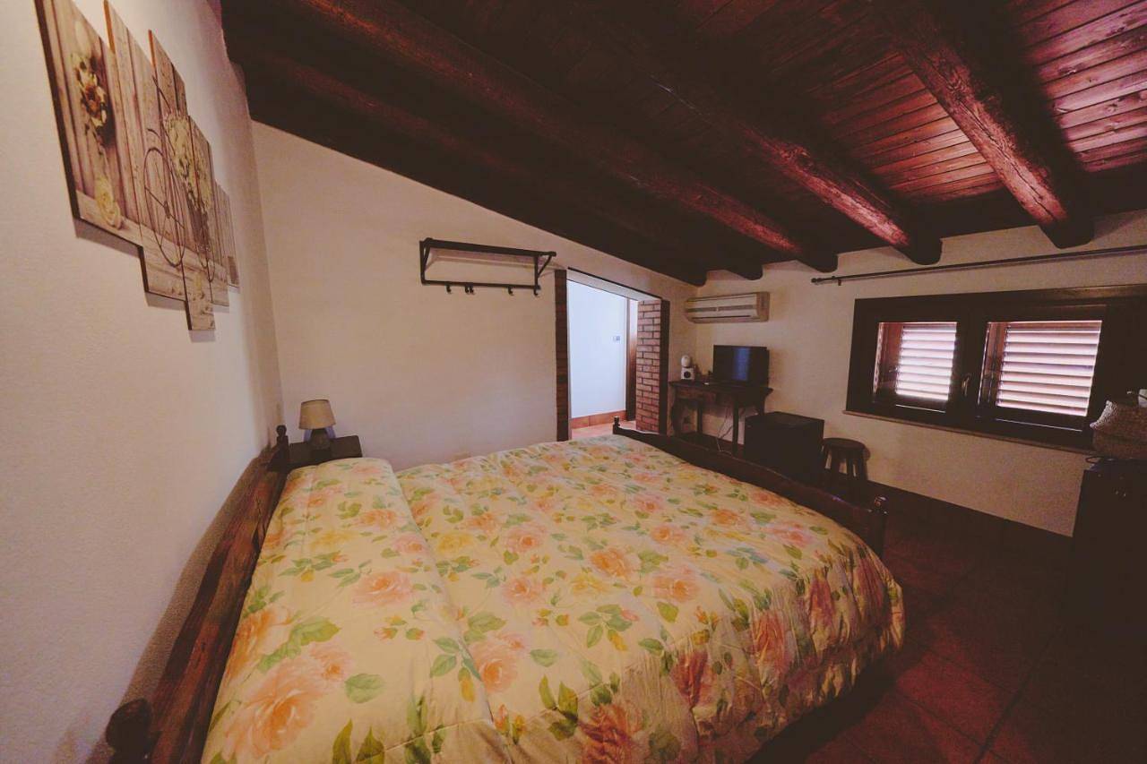 Double Room with Terrace in Caponegro, Avola