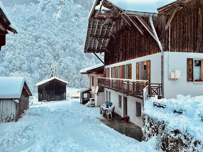 Appartement de vacances pour 5 personnes, avec Balcon ainsi que Terrasse et Vue