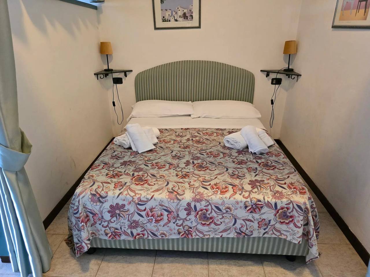 Appartamento intero, P.R. Club - Monolocale Molpa 8 con Vista Mare, Terrazza Privata e Aria Condizionata in Centola, Cilento Coast