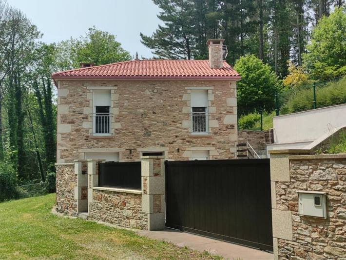 Location de vacances pour 5 personnes, avec jardin ainsi que vue et balcon à Palas de Rei - 3