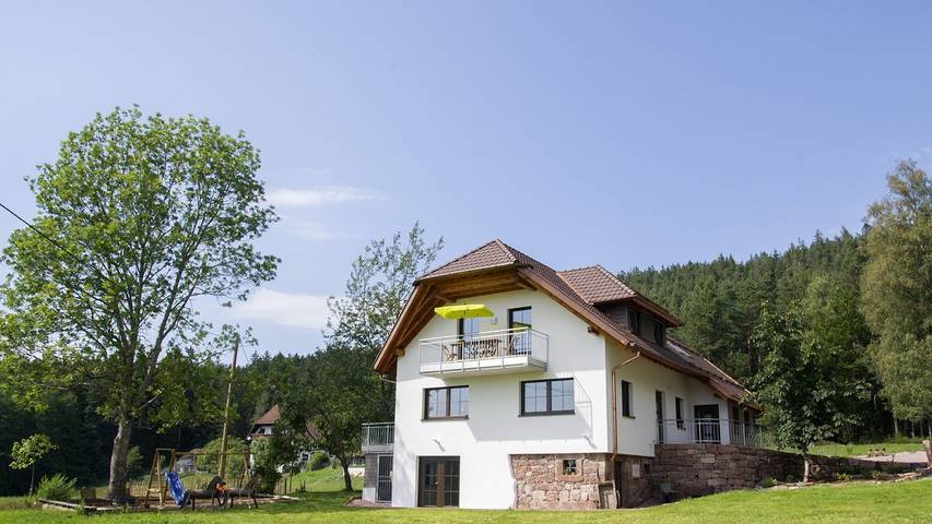Ferienwohnung für 6 Personen, mit Garten, kinderfreundlich in Lauterbach (Schwarzwald)