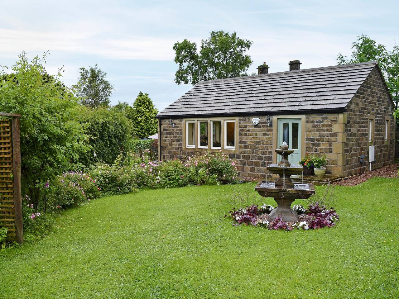 Thurst House Farm Holiday Cottage in West Yorkshire