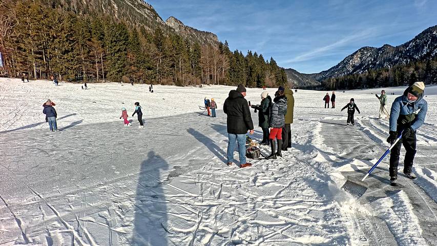 Ganze Ferienwohnung, Am Badezentrum - Ferienwohnungen - Ferienwohnung 3 Unternberg 45qm, Westbalkon, Küchenzeile, TV, WLAN, 2 Pers. in Ruhpolding, Bayerische Alpen