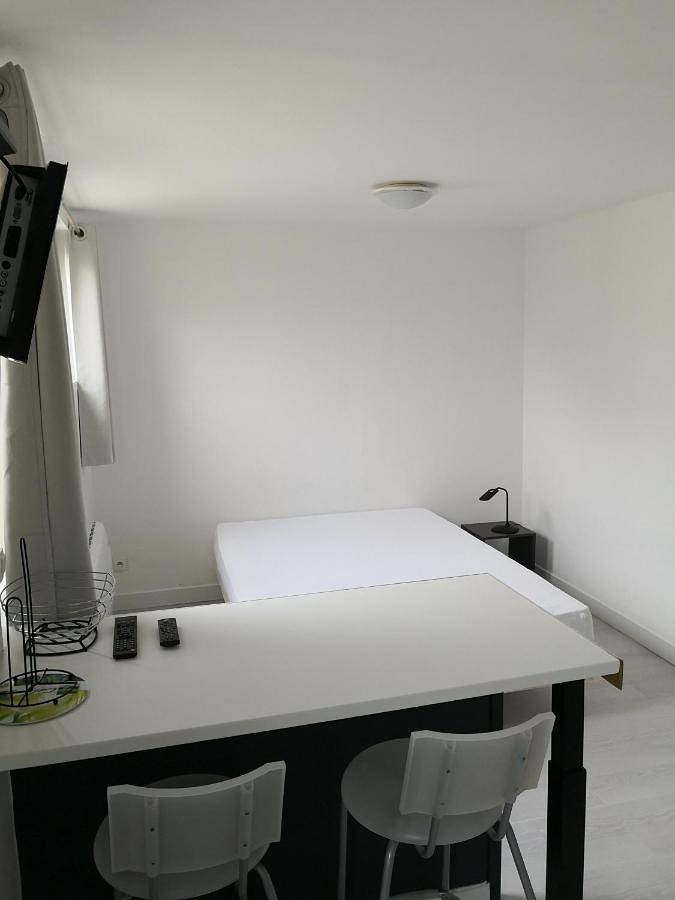 Appartement entier, Emplacement central - 300m de la plage - studio F in Berck Plage, Berck