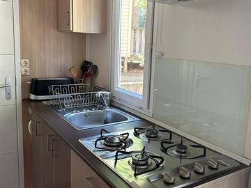 Camping für 4 Personen in Malemort-du-Comtat, Parc naturel régional du Mont-Ventoux, Bild 2