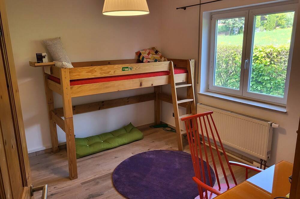 Ganze Wohnung, Family´s Nest Chiemsee, 120qm, 1-5 Pers., Garten, Eg in Chieming, Chiemsee