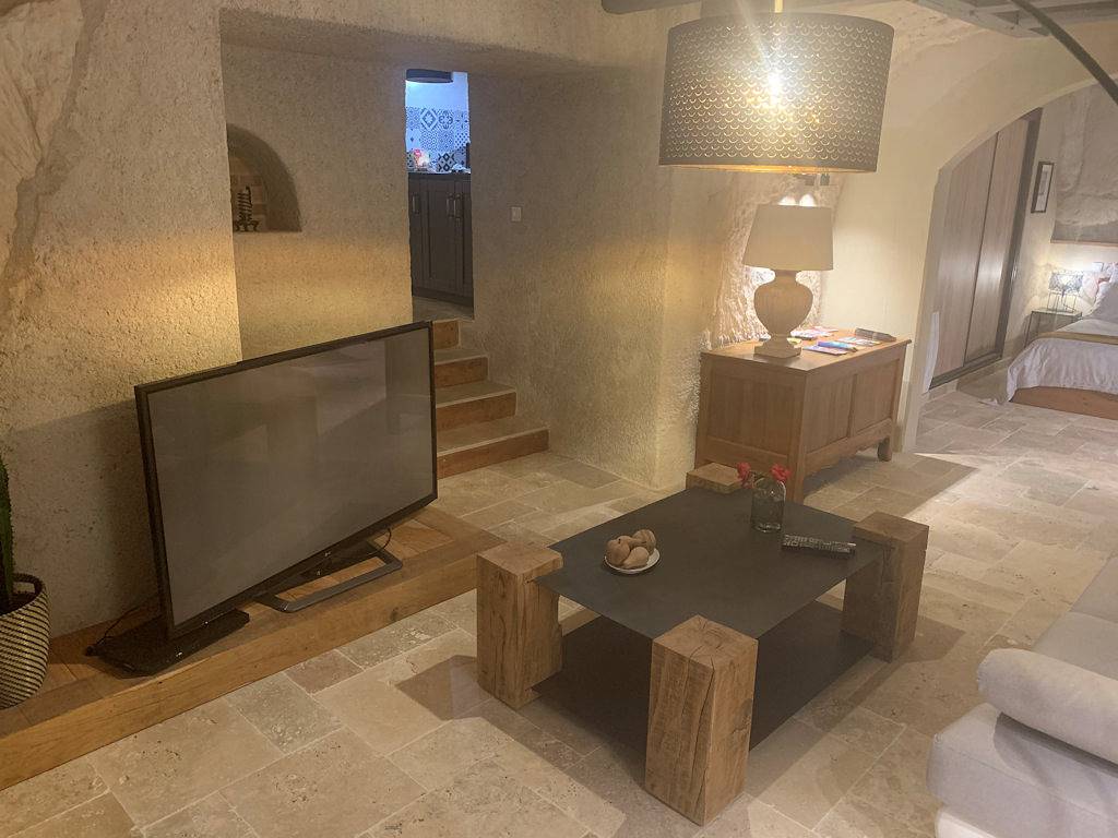 Gite troglodyte de charme & Spa privatif en Touraine in Cravant-les-Côteaux, Vallée de la Loire