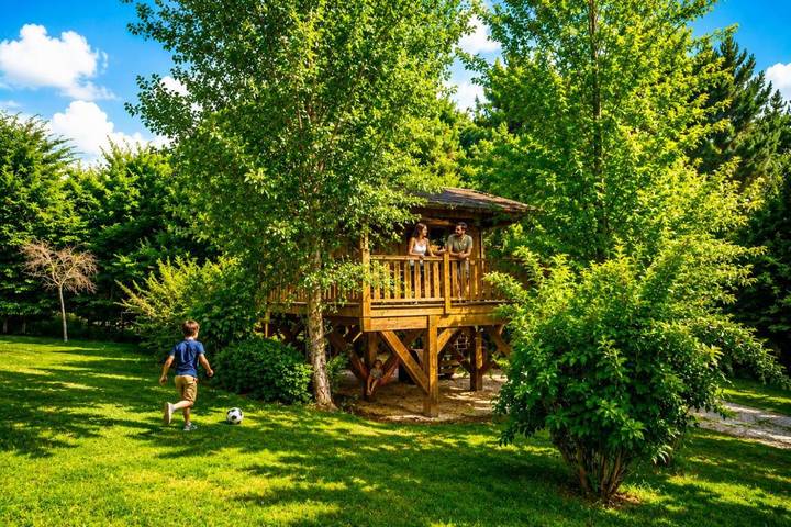 Gîte pour 8 personnes, avec piscine ainsi que jardin et vue à Marquay - 2