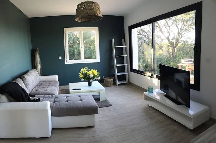 Nueva Villa En Propiedad Con Vista Al Mar, playa y tiendas 1.2 km, se admiten mascotas in Prunete, Cervione