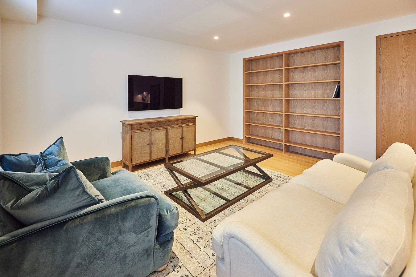 Entire apartment, Host & Stay | Thames Apartment in Windsor, Berkshire