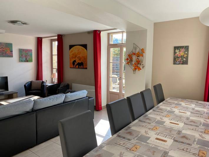 Le Gîte Communal in Puilly-et-Charbeaux, Ardennen