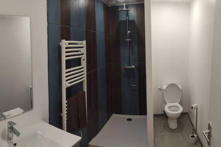 Location de vacances pour 4 personnes, avec terrasse à Le Boupère - 3