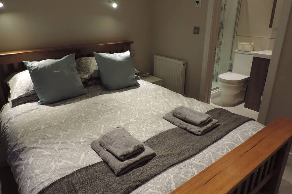 4 slaapkamer Farnborough luchthaven accommodatie in Rushmoor, Hampshire