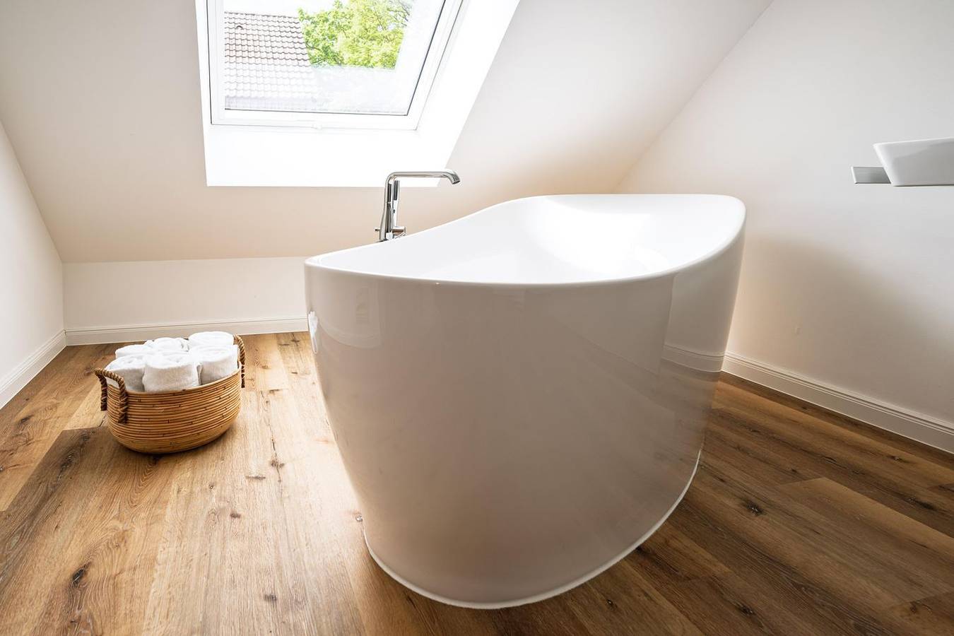 Ganze Wohnung, 2025 fertiggestellte Fewo mit Sauna & Whirlwanne in Strandnähe Grömitz in Grömitz, Ostholstein