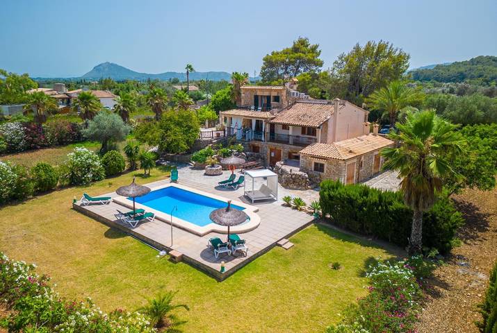 Landhaus 'La Caseta Almadrava' mit Bergblick, WLAN und Klimaanlage in Pollença, Mallorcas Küste