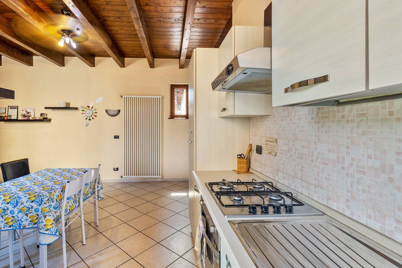 Hel lejlighed, Ferielejlighed for 8 personer med have in Verona, Verona Provinsen