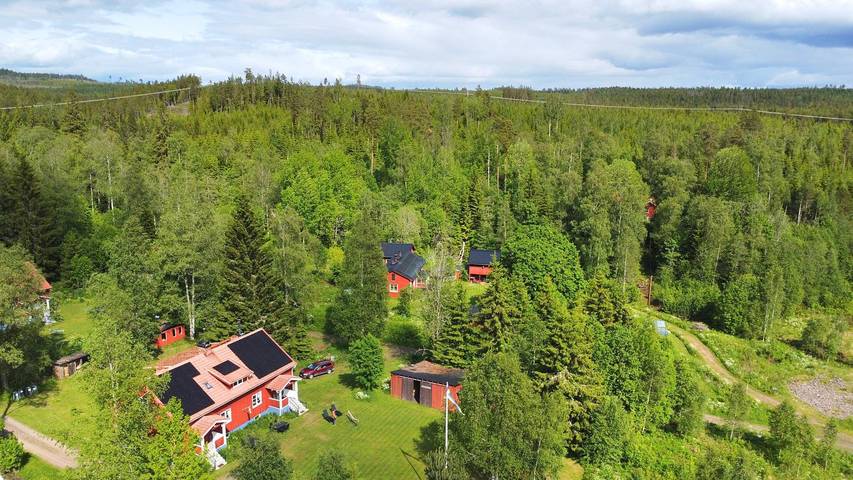Ferienwohnung für 4 Personen, mit Sauna und Whirlpool sowie Garten in Schweden