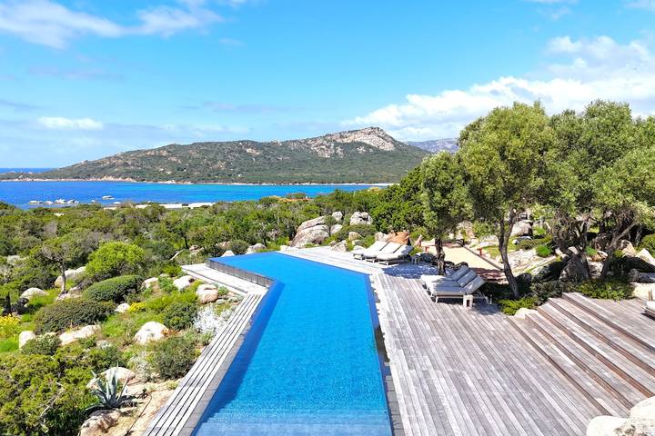 Villa für 12 Personen, mit Terrasse und Pool sowie Garten, kinderfreundlich auf Korsika - 4