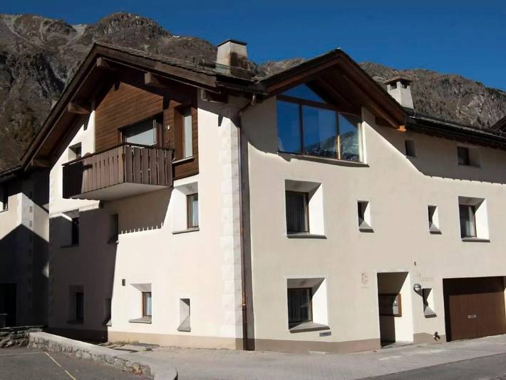 Gîte pour 2 personnes, avec jardin dans Sils Maria - 2