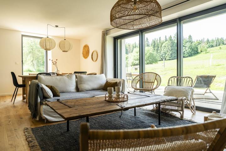 Gîte pour 6 personnes, avec jardin à Prémanon - 2