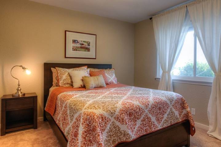 Vacation rental for 6 people, with hot tub and yard in Round Rock